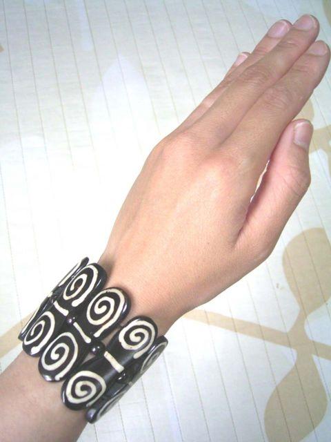 バッファローボーンブレスレット*11 アジアン < 女性アクセサリー/時計 バッファローボーンブレスレット*11 アジアン < 女性アクセサリー/時計の