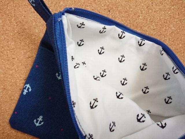 ハンドメイド 外ポケット付きペタンコポーチ   イカリ青 < 女性ファッション  ハンドメイド 外ポケット付きペタンコポーチ   イカリ青 < 女性ファッションの