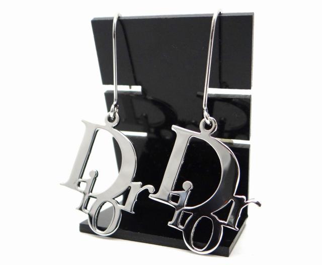 Christian Dior ディオール D69491 ロゴ スイング ピアス シルバー<USED>【送料無料】 < ブランド Christian Dior ディオール D69491 ロゴ スイング ピアス シルバー<USED>【送料無料】 < ブランドの