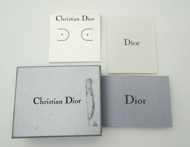 Christian Dior ディオール D69491 ロゴ スイング ピアス シルバー<USED>【送料無料】 < ブランド Christian Dior ディオール D69491 ロゴ スイング ピアス シルバー<USED>【送料無料】 < ブランドの
