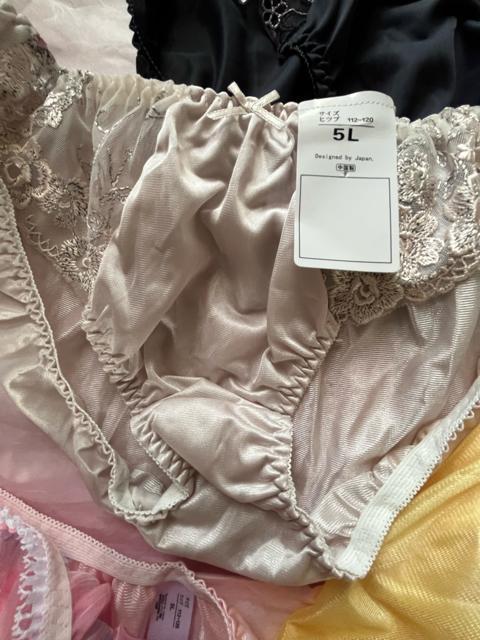 5Lサイズ!5枚セット!光沢ツルツル素材!シフォン使い!あり!高貴品格!色とりどり!エレガント!ショーツ!No.高貴 < 女性ファッション  5Lサイズ!5枚セット!光沢ツルツル素材!シフォン使い!あり!高貴品格!色とりどり!エレガント!ショーツ!No.高貴 < 女性ファッションの