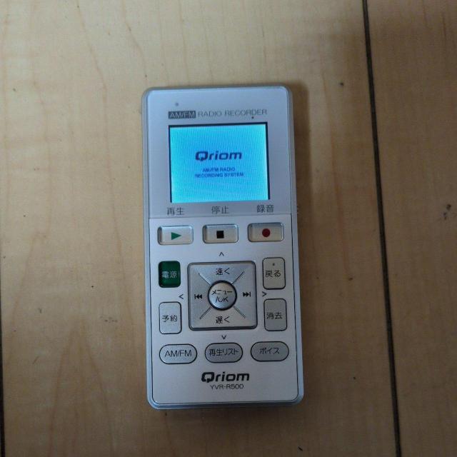 Qriom AM/FM ラジオ レコーダー YVR-R500 < 家電/AV Qriom AM/FM ラジオ レコーダー YVR-R500 < 家電/AVの