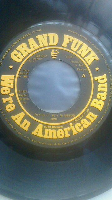 送料無料 グランドファンクレイルロード アメリカンバンド 7インチ シングルレコード 男ロック名曲 < CD/DVD/ビデオ  送料無料 グランドファンクレイルロード アメリカンバンド 7インチ シングルレコード 男ロック名曲 < CD/DVD/ビデオの