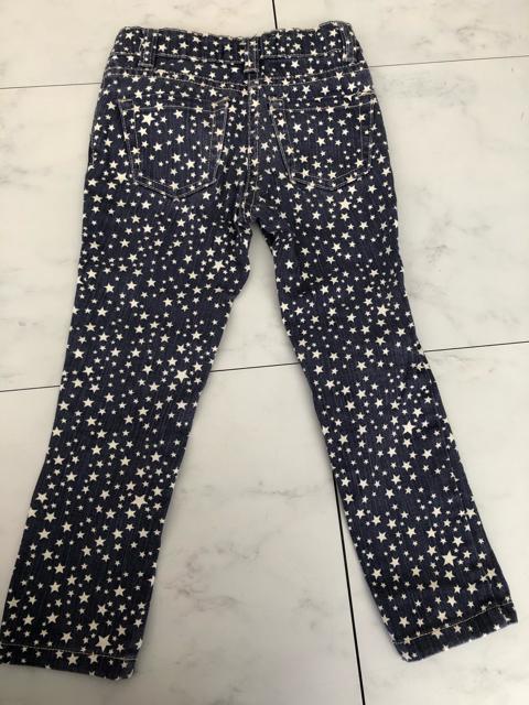 海外製星柄デニムパンツ★4y < キッズ/ベビー 海外製星柄デニムパンツ★4y < キッズ/ベビーの