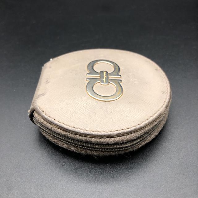  salvatore ferragamo T@g[tFK RCP[X K  uh 