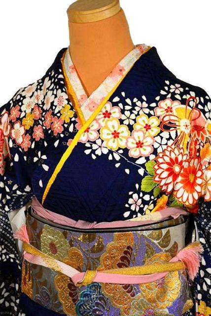 【最高峰】新品同様 金彩 金糸シシュウ 桜 手毬 鼓 花尽くし 振袖 身丈169.5cm 裄丈67.5cm T3517 < 女性ファッション  【最高峰】新品同様 金彩 金糸シシュウ 桜 手毬 鼓 花尽くし 振袖 身丈169.5cm 裄丈67.5cm T3517 < 女性ファッションの