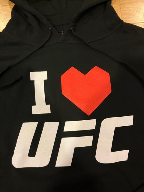 INDEPENDENT UFC 総合格闘技 大きいsize2XL位プルオーバー黒 < 男性ファッション  INDEPENDENT UFC 総合格闘技 大きいsize2XL位プルオーバー黒 < 男性ファッションの