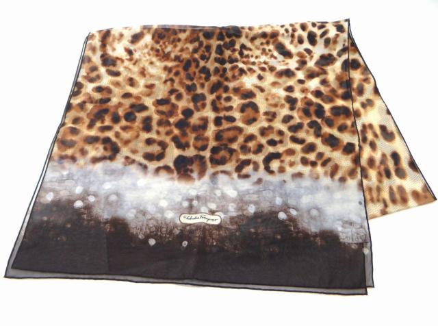 SalvatoreFerragamo フェラガモ レオパード柄 シルク ストール マルチカラー<USED>【送料無料】 < ブランド SalvatoreFerragamo フェラガモ レオパード柄 シルク ストール マルチカラー<USED>【送料無料】 < ブランドの