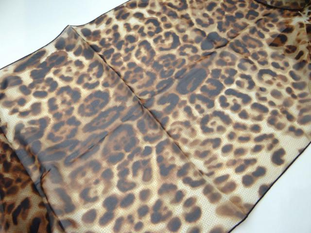 SalvatoreFerragamo フェラガモ レオパード柄 シルク ストール マルチカラー<USED>【送料無料】 < ブランド SalvatoreFerragamo フェラガモ レオパード柄 シルク ストール マルチカラー<USED>【送料無料】 < ブランドの