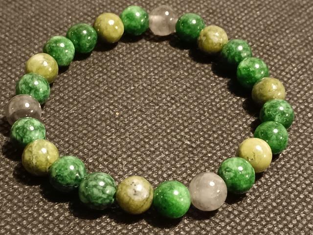 お犬&猫ちゃんオブジェ手の平サイズとお守りブレス3点セットです。「心身の癒しと調整」一点物。 < 女性アクセサリー/時計 お犬&猫ちゃんオブジェ手の平サイズとお守りブレス3点セットです。「心身の癒しと調整」一点物。 < 女性アクセサリー/時計の