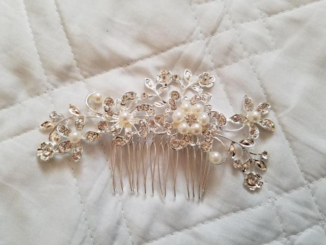 パールとラインストーンのヘアアクセサリー < 女性ファッション  パールとラインストーンのヘアアクセサリー  < 女性ファッションの