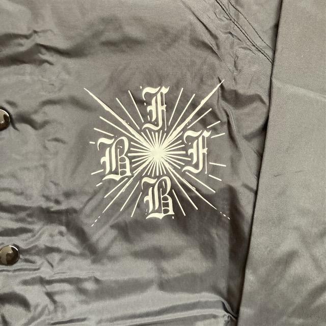 ubNtCBLACK FLYE EBhu[J[  uh 