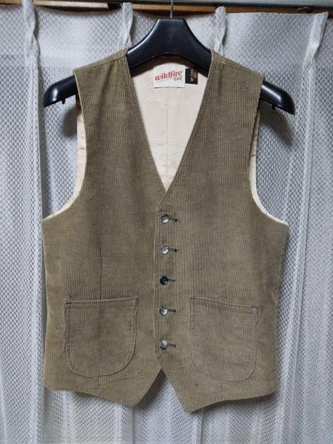 vintage 古着 LEVI'S リーバイス wildfire コーデュロイ ベスト ジレ Sサイズ グレー USA製 used < ブランド  vintage 古着 LEVI'S リーバイス wildfire コーデュロイ ベスト ジレ Sサイズ グレー USA製 used  < ブランドの