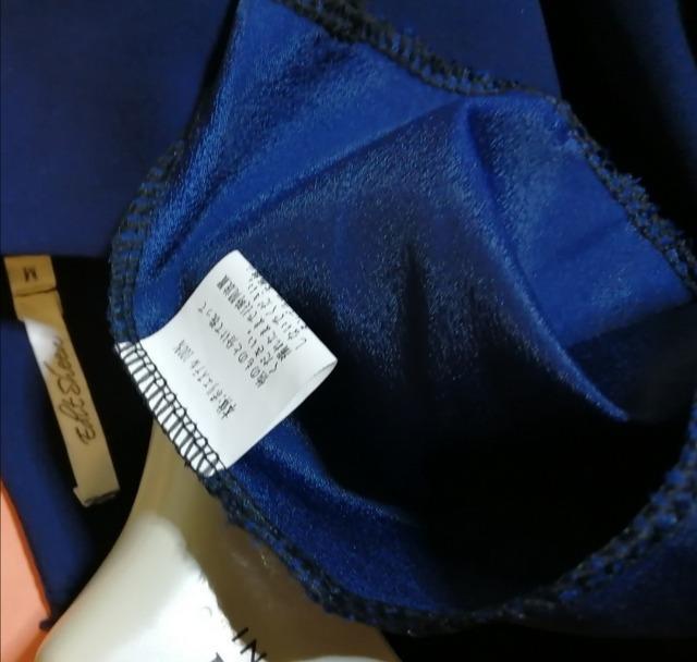 特価品薄★新品未使用ワンピースブルー上品体型カバーフォーマルデート大活躍 < 女性ファッション  特価品薄★新品未使用ワンピースブルー上品体型カバーフォーマルデート大活躍 < 女性ファッションの