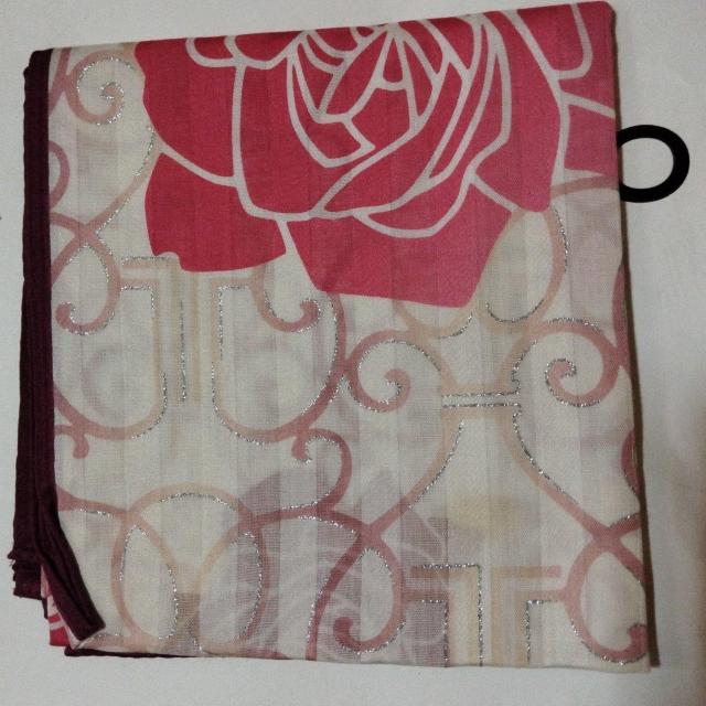 LANVIN薔薇柄のハンカチ 新品 < 女性ファッション LANVIN薔薇柄のハンカチ 新品 < 女性ファッションの