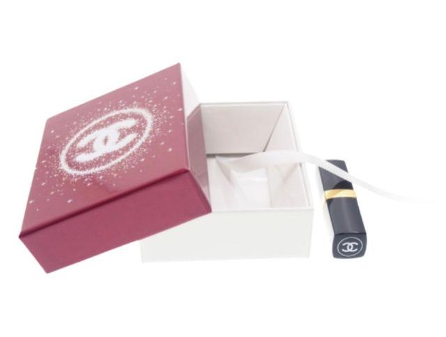 シャネル ホリデー限定 ラッピング BOX ギフトボックス クリスマスコフレ 空箱 CCロゴ CHANEL【正規品】 < ブランド  シャネル ホリデー限定 ラッピング BOX ギフトボックス クリスマスコフレ 空箱 CCロゴ CHANEL【正規品】 < ブランドの