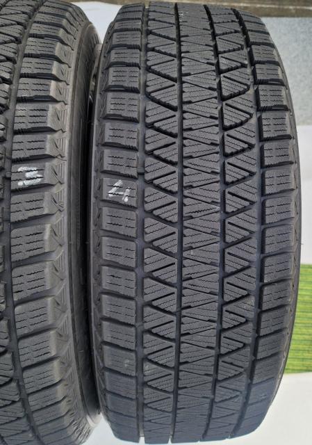 バリ溝!年式20 ブリヂストン ブリザック DM-V3 17インチスタッドレスタイヤ225/60R17 99Q タイヤのみ4本 < 自動車/バイク バリ溝!年式20 ブリヂストン ブリザック DM-V3 17インチスタッドレスタイヤ225/60R17 99Q タイヤのみ4本 < 自動車/バイク
