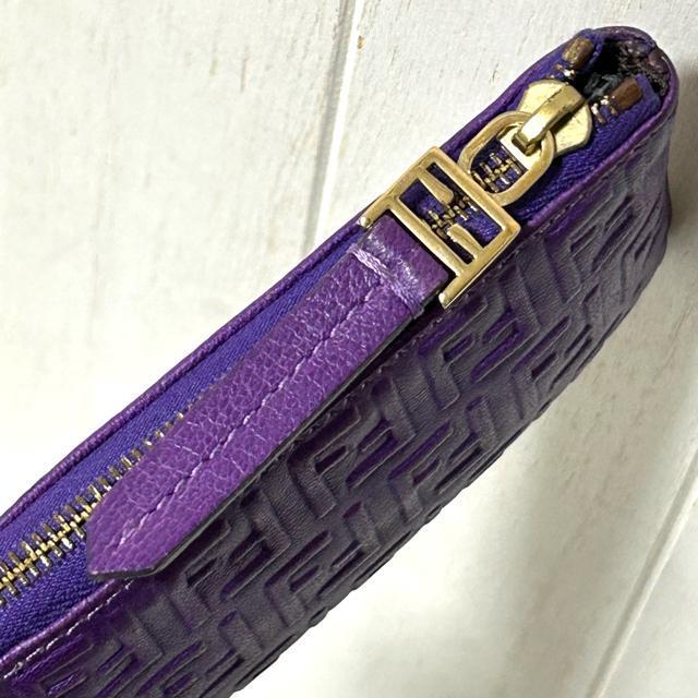 ���i FENDI �t�F���f�B �Y�b�J �G���{�X���H ���U�[ �R�C���P�[�X �� �u�����h�� 