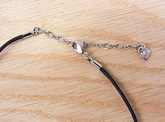 �����Ǖi�y���K���i�zSWAROVSKI�i�X�����t�X�L�[�j �n�[�g���`�[�t �N���X�^�� �y���_���g �l�b�N���X �� �u�����h�� 