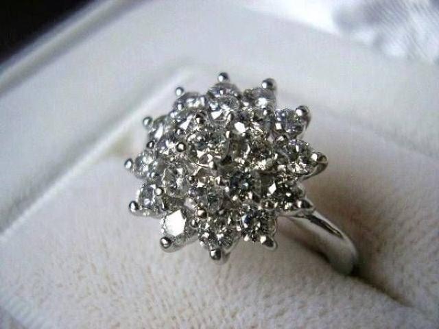 ■■ハットリセイコー 1.01ctのダイヤ < 女性アクセサリー/時計  ■■ハットリセイコー 1.01ctのダイヤ < 女性アクセサリー/時計の