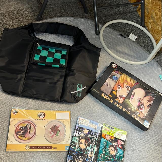 (新品)鬼滅の刃・グッズ(5点セット) < アニメ/コミック/キャラクター  (新品)鬼滅の刃・グッズ(5点セット)  < アニメ/コミック/キャラクターの