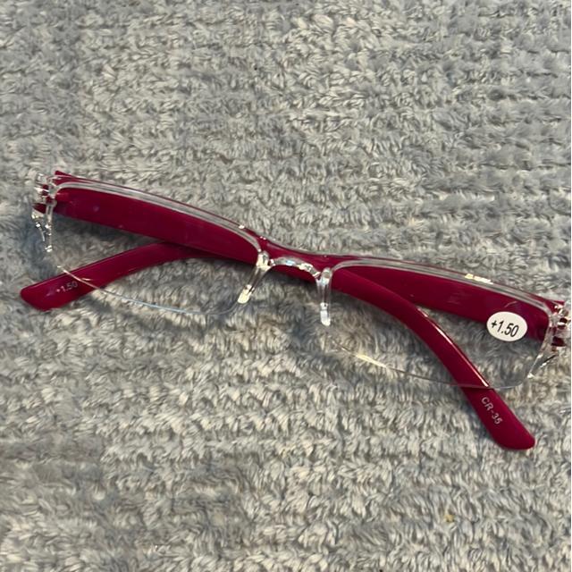 (新品)老眼鏡/ハンドメイド(+1.50) < 女性ファッション  (新品)老眼鏡/ハンドメイド(+1.50) < 女性ファッションの