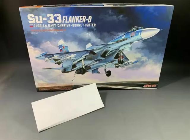 ミニベース1/48 Su-33 Flanker-D プラモデル < ホビー  ミニベース1/48 Su-33 Flanker-D プラモデル  < ホビーの
