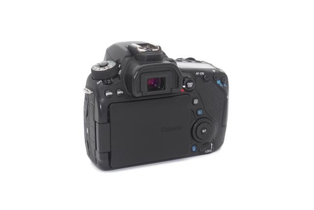 Wi-FiڂŃX}zփNN]Canon 80D {fB  Ɠd/AV 