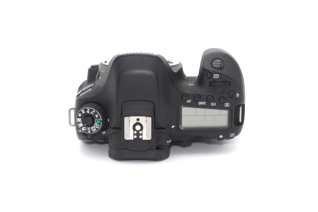 Wi-FiڂŃX}zփNN]Canon 80D {fB  Ɠd/AV 