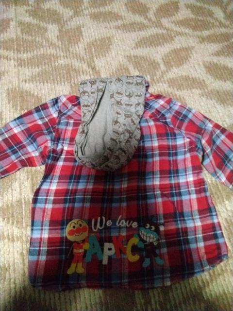 子供服 アンパンマンコレクション パーカー付きシャツ 100cm < キッズ/ベビー 子供服 アンパンマンコレクション パーカー付きシャツ 100cm < キッズ/ベビーの