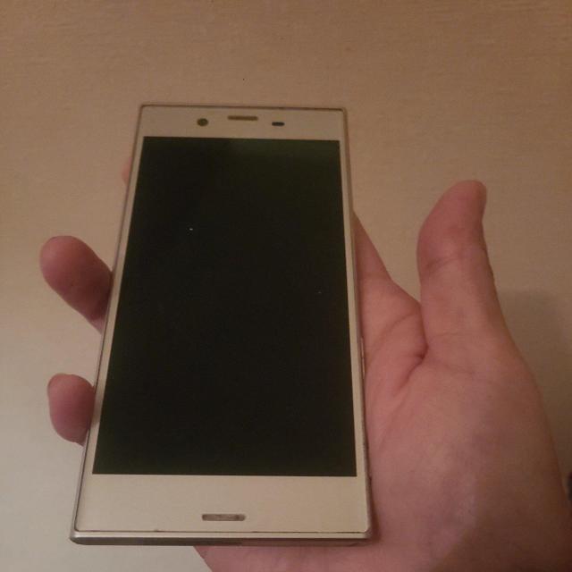 au xperia sov35 本体のみ 中古 < 家電/AV au xperia sov35 本体のみ 中古 < 家電/AVの