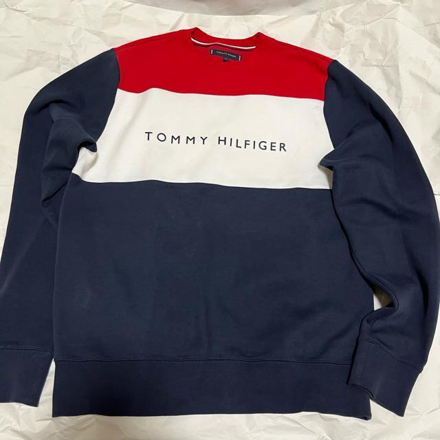 TOMMY HILFIGER �N���[�l�b�N ���� �g���[�i�[ �t���b�O�J���[ M �g�~�[�q���t�B�K�[ ���S�h�J �X�E�F�b�g �� �u�����h�� 