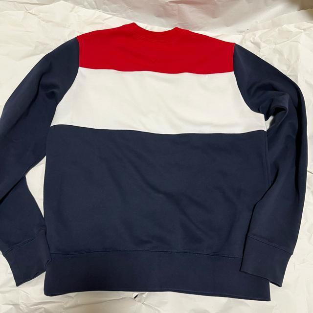 TOMMY HILFIGER �N���[�l�b�N ���� �g���[�i�[ �t���b�O�J���[ M �g�~�[�q���t�B�K�[ ���S�h�J �X�E�F�b�g �� �u�����h�� 