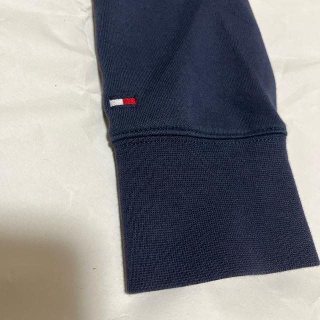 TOMMY HILFIGER �N���[�l�b�N ���� �g���[�i�[ �t���b�O�J���[ M �g�~�[�q���t�B�K�[ ���S�h�J �X�E�F�b�g �� �u�����h�� 