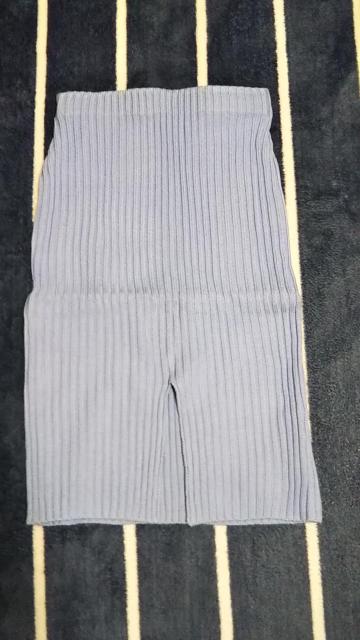 ☆MURUA膝丈リブニットタイト☆新品タグ付きBL < 女性ファッション  ☆MURUA膝丈リブニットタイト☆新品タグ付きBL < 女性ファッションの