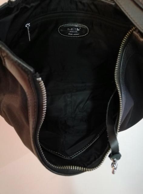 特価未使用に近いショルダーバッグ斜め掛けレザー本革ブラック通勤デート旅行オシャレ収納便利頑丈スタイリッシュオシャレ素敵 < 女性ファッション  特価未使用に近いショルダーバッグ斜め掛けレザー本革ブラック通勤デート旅行オシャレ収納便利頑丈スタイリッシュオシャレ素敵 < 女性ファッションの