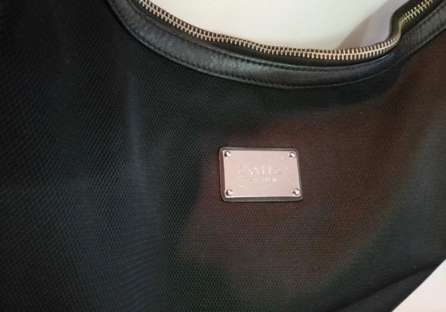 特価未使用に近いショルダーバッグ斜め掛けレザー本革ブラック通勤デート旅行オシャレ収納便利頑丈スタイリッシュオシャレ素敵 < 女性ファッション  特価未使用に近いショルダーバッグ斜め掛けレザー本革ブラック通勤デート旅行オシャレ収納便利頑丈スタイリッシュオシャレ素敵 < 女性ファッションの