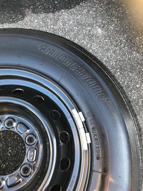 200系ハイエースバン純正ホイール+バンタイヤ1本 < 自動車/バイク 200系ハイエースバン純正ホイール+バンタイヤ1本 < 自動車/バイク