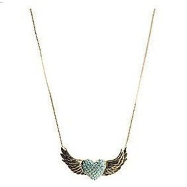 新品ゴスロリ姫系ハートウイングネックレスBETSEY JOHNSON < 女性アクセサリー/時計  新品ゴスロリ姫系ハートウイングネックレスBETSEY JOHNSON < 女性アクセサリー/時計の