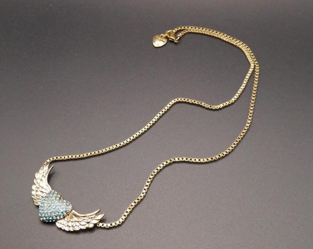 新品ゴスロリ姫系ハートウイングネックレスBETSEY JOHNSON < 女性アクセサリー/時計  新品ゴスロリ姫系ハートウイングネックレスBETSEY JOHNSON < 女性アクセサリー/時計の