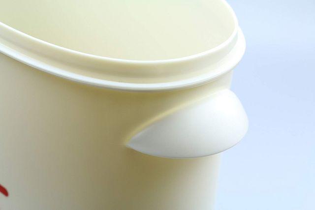 日本製 米びつ 5kg ネイビー 計量カップ付 お米 袋のまま < インテリア/ライフ  日本製 米びつ 5kg ネイビー 計量カップ付 お米 袋のまま < インテリア/ライフの