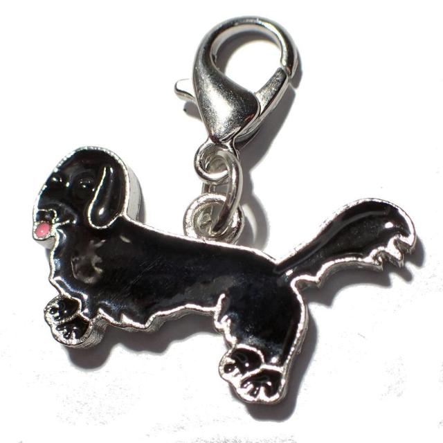 黒色 ダックスフンド 犬 アクセサリー キーホルダー チャーム バッグ リュックサックに < 女性ファッション  黒色 ダックスフンド 犬 アクセサリー キーホルダー チャーム バッグ リュックサックに < 女性ファッションの