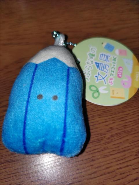 つぶらな瞳の文房具*えんぴつ*未使用 < 女性ファッション  つぶらな瞳の文房具*えんぴつ*未使用 < 女性ファッションの