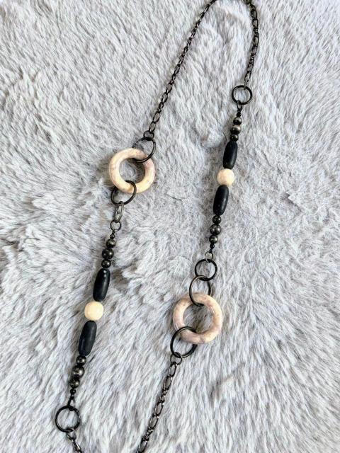 �a�̎s���A���e�B�[�N�X�g�[���l�b�N���X