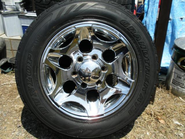 ゴージャスワイルドアメリカンメッキアルミホイルハイエースクラスに最適ダンロップタイヤ4本セット < 自動車/バイク ゴージャスワイルドアメリカンメッキアルミホイルハイエースクラスに最適ダンロップタイヤ4本セット < 自動車/バイク