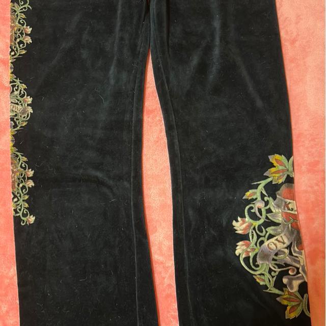 Ed Hardy 定番人気シリーズ  スカルベロアセットアップ半袖 レディース 美品 < ブランド  Ed Hardy 定番人気シリーズ  スカルベロアセットアップ半袖 レディース 美品 < ブランドの