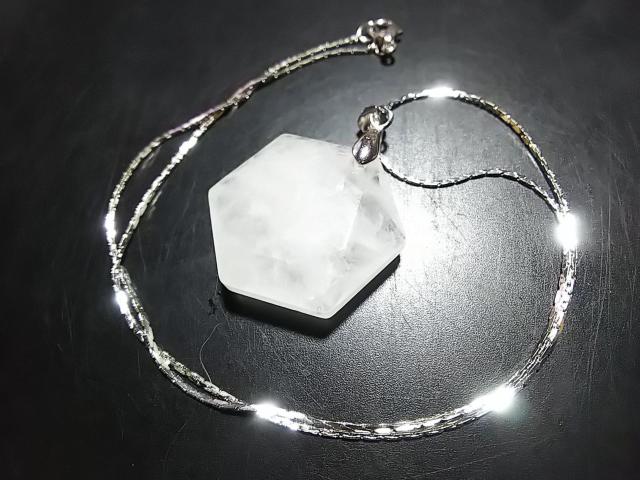 天然石★白水晶 六芒星(ダビデの星) ペンダント < 女性アクセサリー/時計  天然石★白水晶 六芒星(ダビデの星) ペンダント  < 女性アクセサリー/時計の