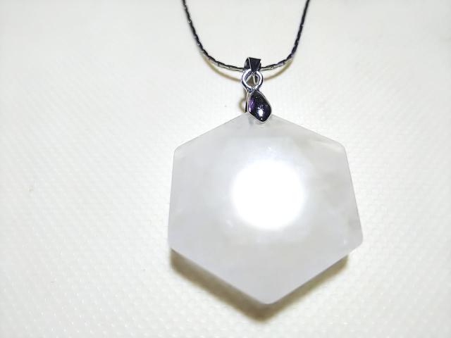 天然石★白水晶 六芒星(ダビデの星) ペンダント < 女性アクセサリー/時計  天然石★白水晶 六芒星(ダビデの星) ペンダント < 女性アクセサリー/時計の