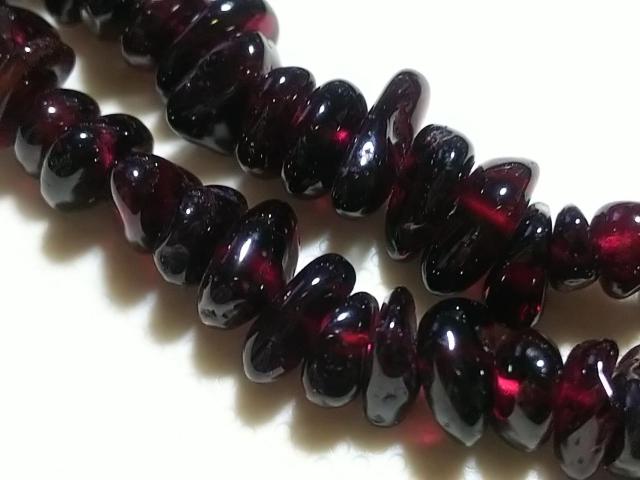 天然石★ガーネット さざれ 1連 < 女性アクセサリー/時計 天然石★ガーネット さざれ 1連 < 女性アクセサリー/時計の