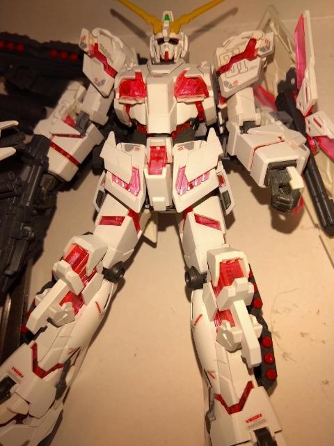 HGUC1/144 RX-0 �t���A�[�}�[���j�R�[���K���_���@�h���ς݊����i �� �z�r�[�� 